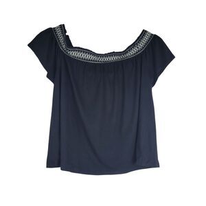 Torrid Top Black Off Shoulder Smocked Yoke size 2/2X (18-20) Cotton Modal NWT